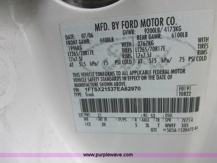 image for item E7186 2007 Ford F250 XLT Super Duty SuperCab pickup truck