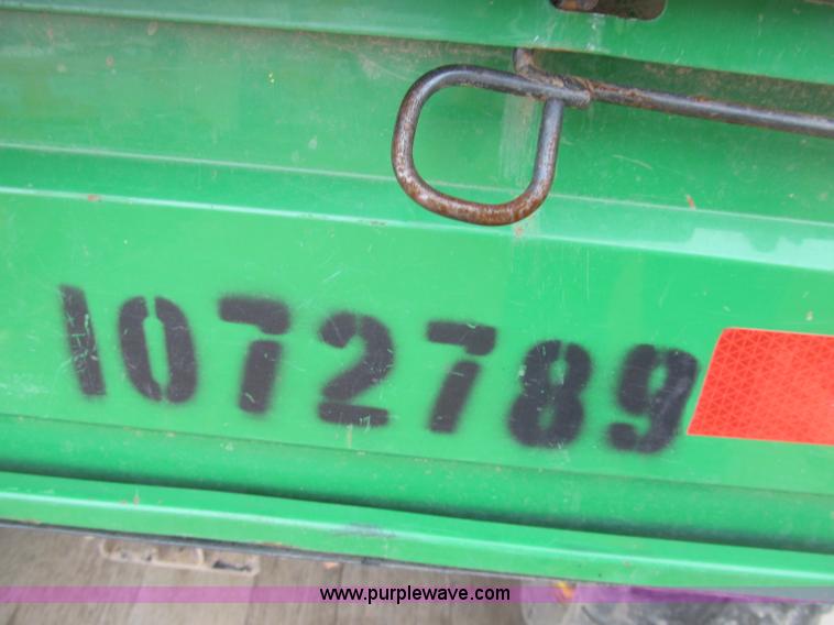 image for item F6000 John Deere Gator 620I utility vehicle