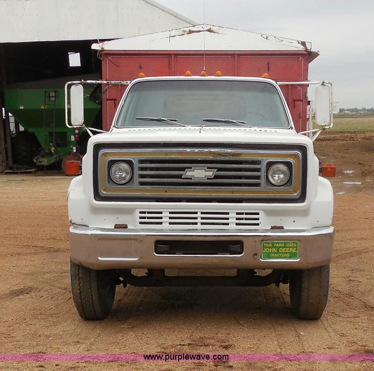 image for item A5154 1976 Chevrolet C65 Custom Deluxe grain truck
