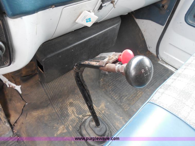 image for item A5154 1976 Chevrolet C65 Custom Deluxe grain truck