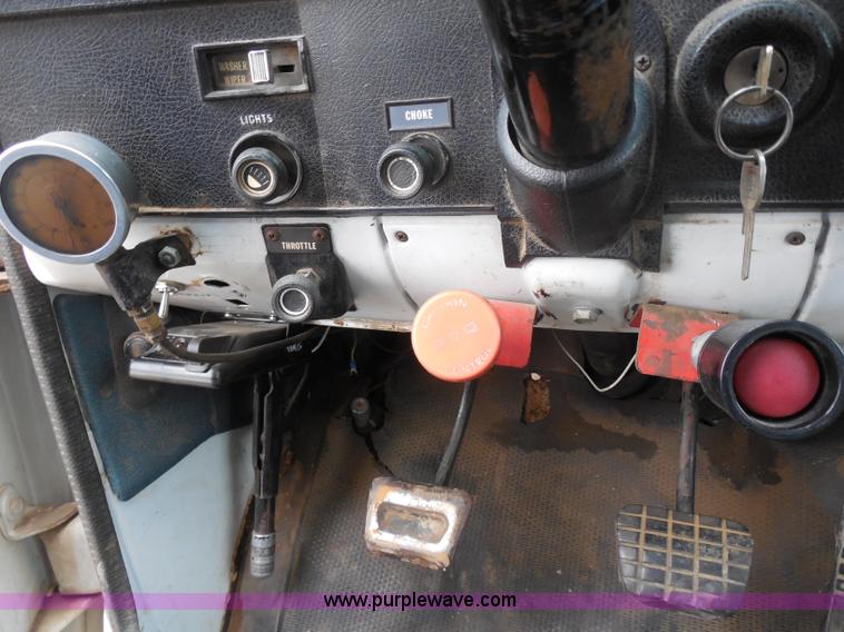 image for item A5154 1976 Chevrolet C65 Custom Deluxe grain truck