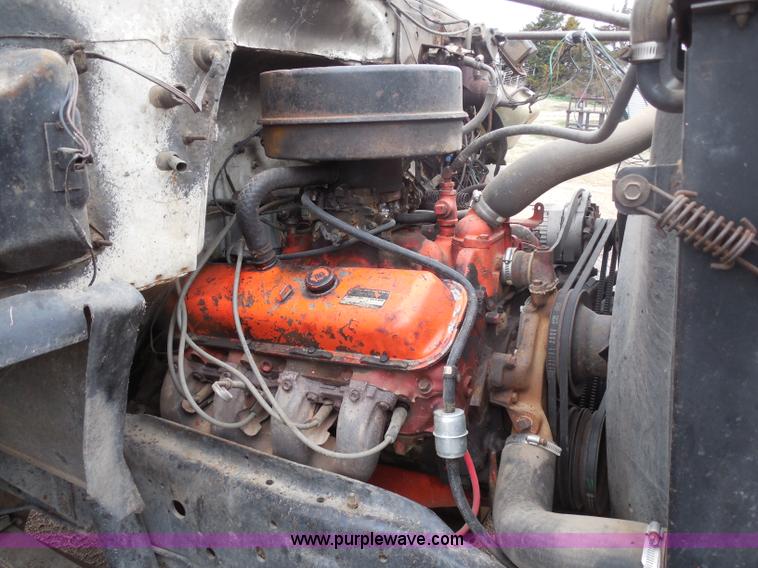 image for item A5154 1976 Chevrolet C65 Custom Deluxe grain truck