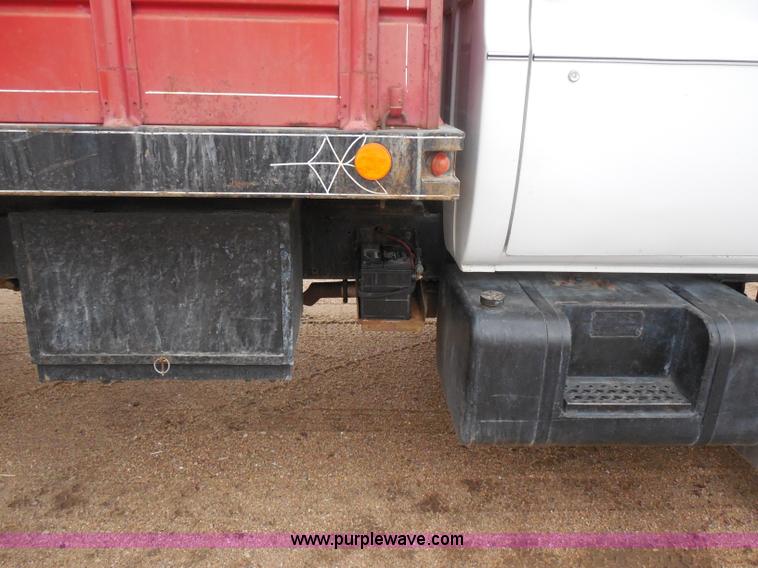 image for item A5154 1976 Chevrolet C65 Custom Deluxe grain truck