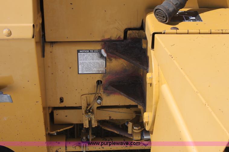 image for item AA9089 1993 Vermeer 604 Series K round baler