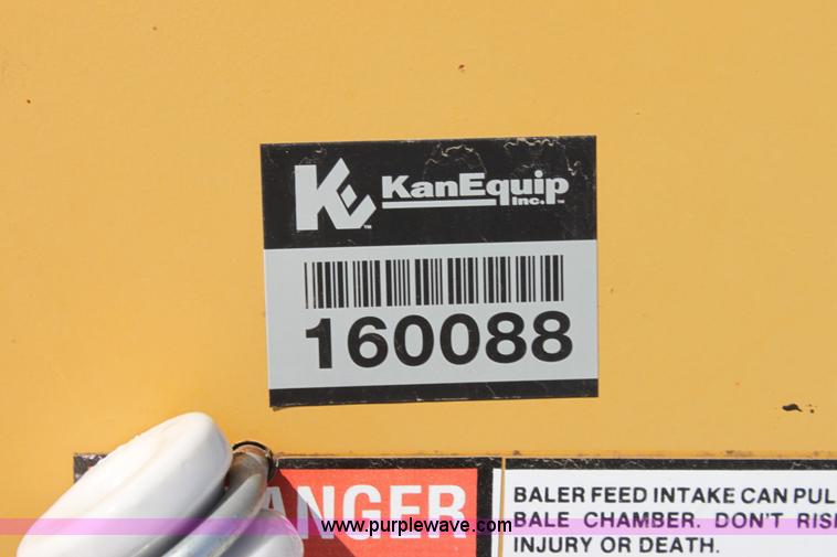 image for item AA9089 1993 Vermeer 604 Series K round baler