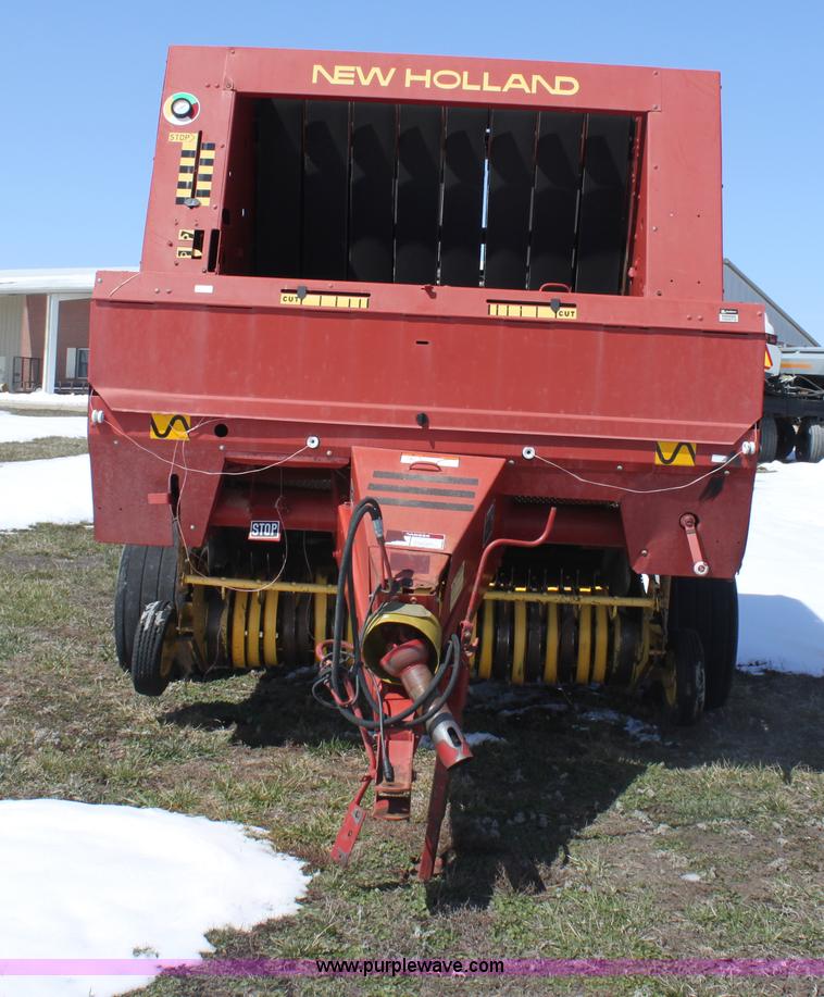 image for item AA9091 1991 New Holland 660 round baler