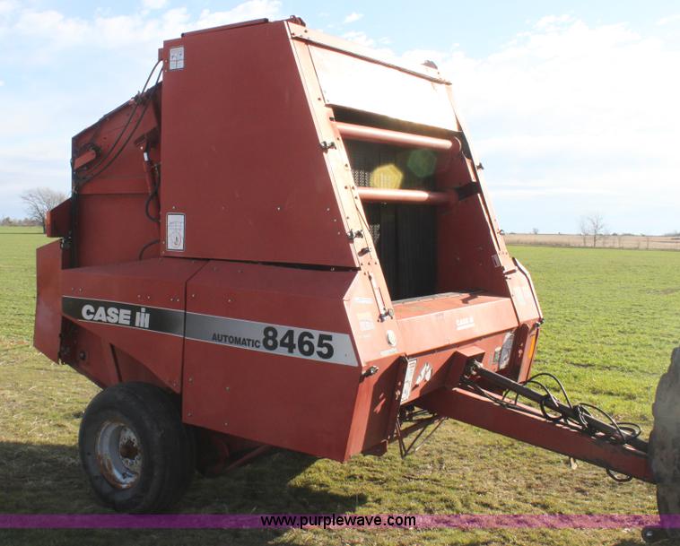 image for item AA9137 1997 Case IH 8465A round baler