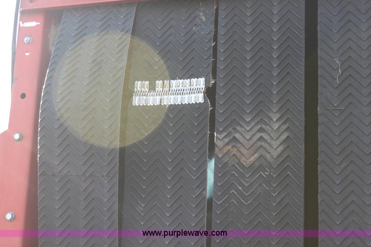 image for item AA9137 1997 Case IH 8465A round baler