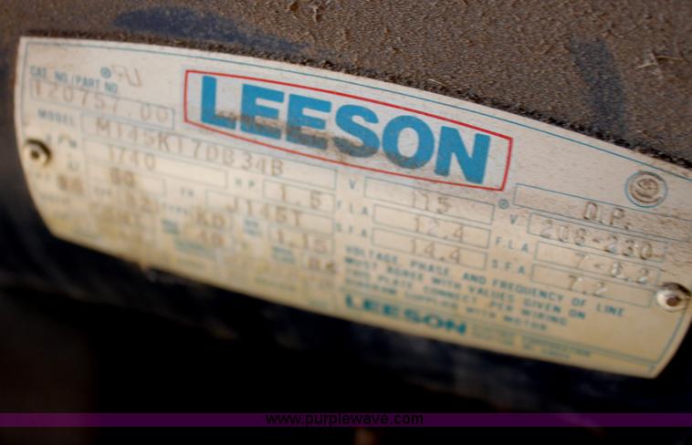 image for item AA9139 1981 Manchester 80 gallon air compressor