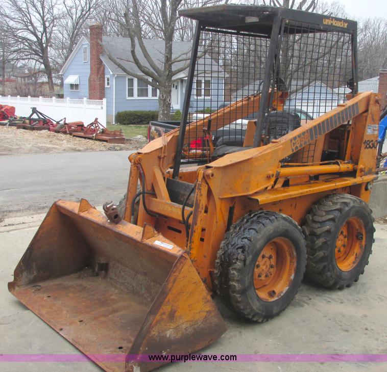image for item AB9432 1977 Case 1830 skid steer