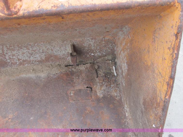 image for item AB9432 1977 Case 1830 skid steer