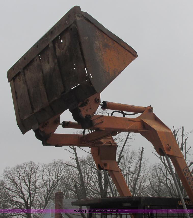 image for item AB9432 1977 Case 1830 skid steer