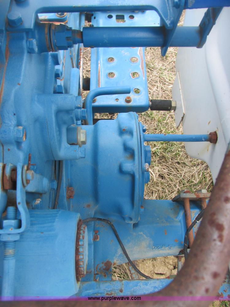 image for item AB9433 1984 Ford 1710 tractor