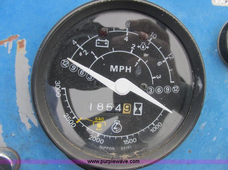 image for item AB9433 1984 Ford 1710 tractor