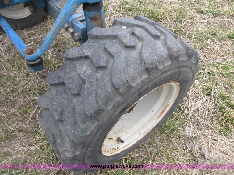 image for item AB9433 1984 Ford 1710 tractor