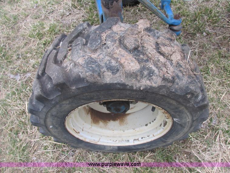 image for item AB9433 1984 Ford 1710 tractor