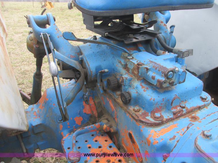 image for item AB9434 1967 Ford 5000 tractor