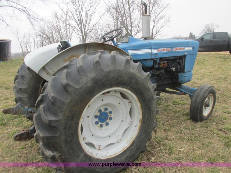 image for item AB9434 1967 Ford 5000 tractor