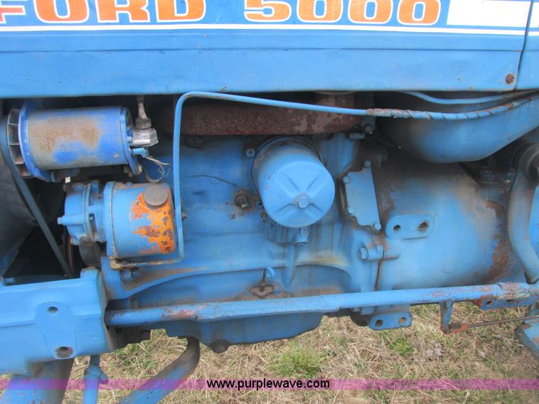image for item AB9434 1967 Ford 5000 tractor