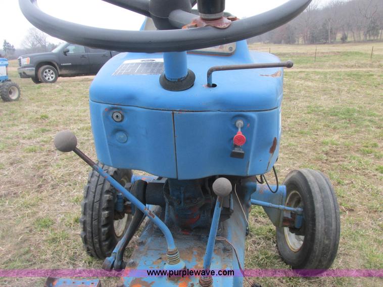 image for item AB9434 1967 Ford 5000 tractor