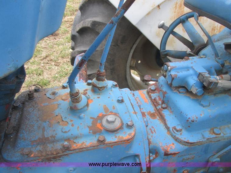 image for item AB9434 1967 Ford 5000 tractor