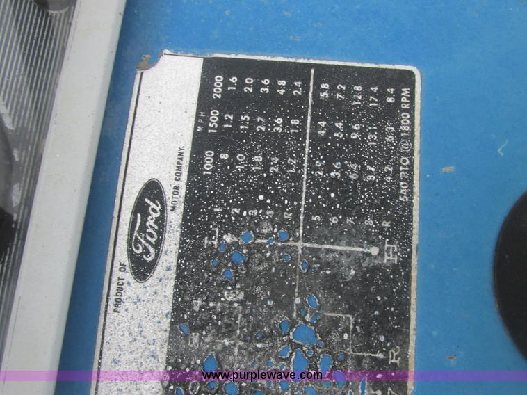 image for item AB9435 Ford 3000 tractor