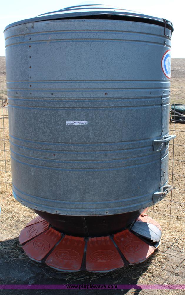 Pax Hog Feeder Item Ak9422 4 24 2013