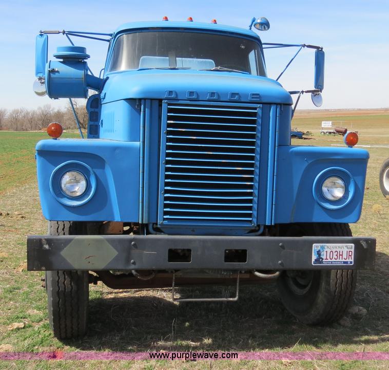 image for item B4666 1971 Dodge T80 cab and chassis