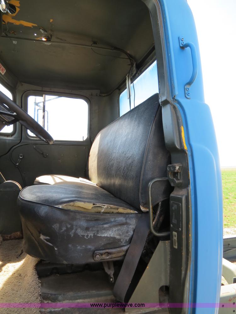 image for item B4666 1971 Dodge T80 cab and chassis