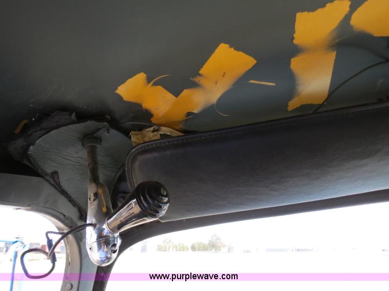 image for item B4666 1971 Dodge T80 cab and chassis