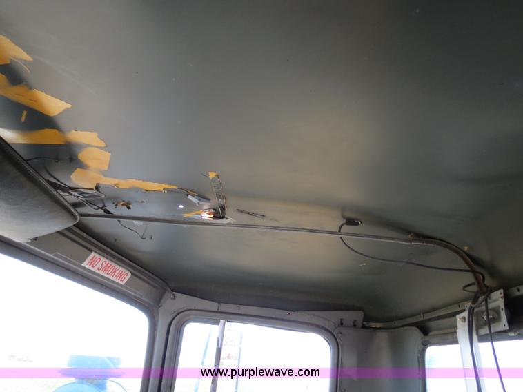 image for item B4666 1971 Dodge T80 cab and chassis