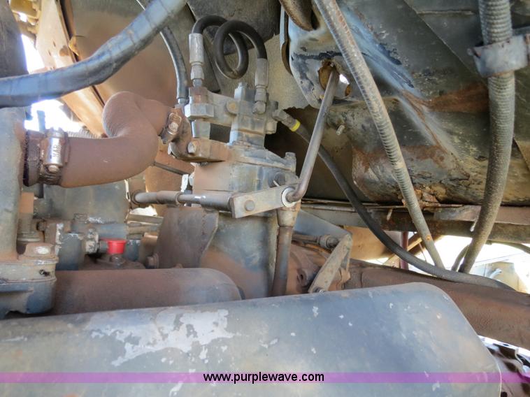 image for item B4666 1971 Dodge T80 cab and chassis