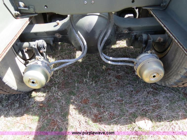 image for item B4666 1971 Dodge T80 cab and chassis