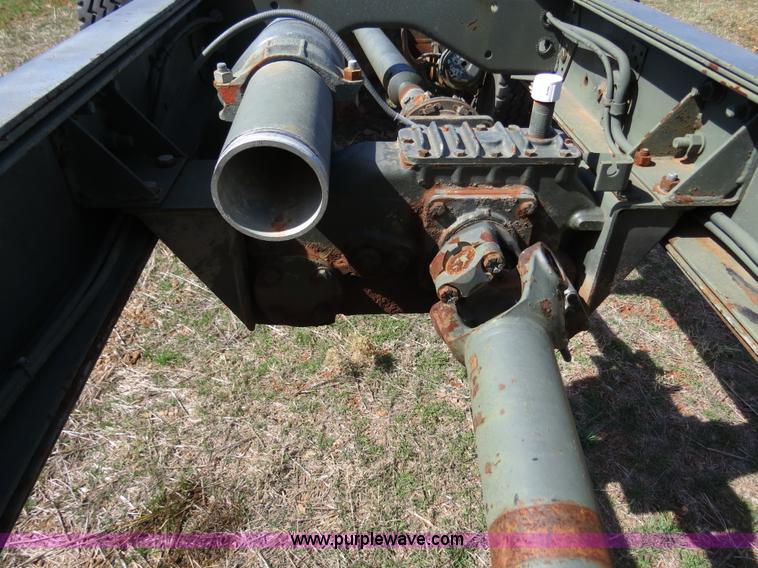 image for item B4666 1971 Dodge T80 cab and chassis