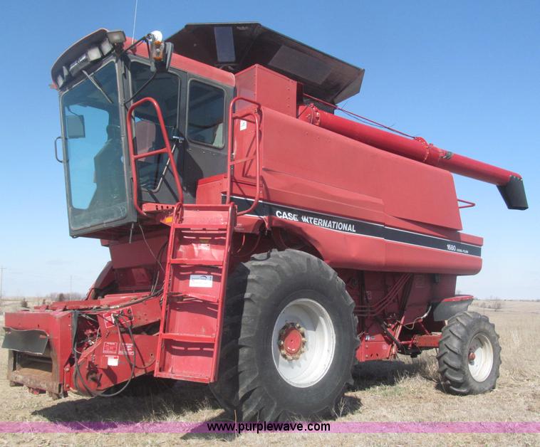image for item B5438 1992 Case IH 1680 Axial-Flow combine
