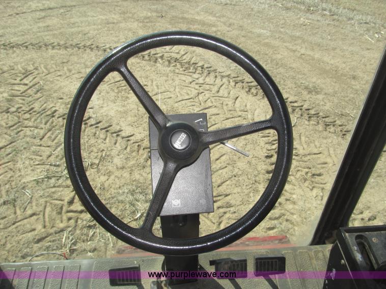 image for item B5438 1992 Case IH 1680 Axial-Flow combine