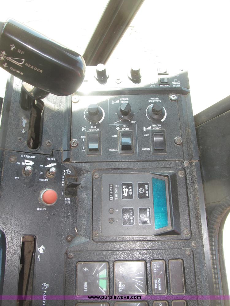 image for item B5438 1992 Case IH 1680 Axial-Flow combine