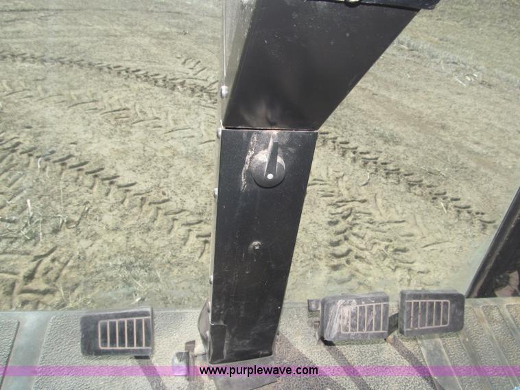 image for item B5438 1992 Case IH 1680 Axial-Flow combine