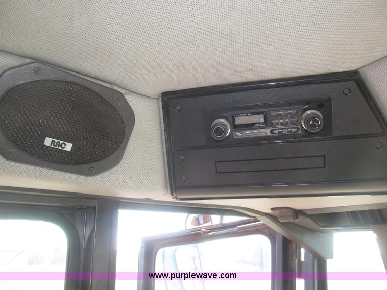 image for item B5438 1992 Case IH 1680 Axial-Flow combine