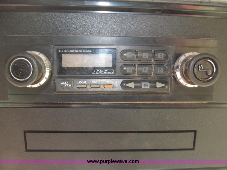 image for item B5438 1992 Case IH 1680 Axial-Flow combine