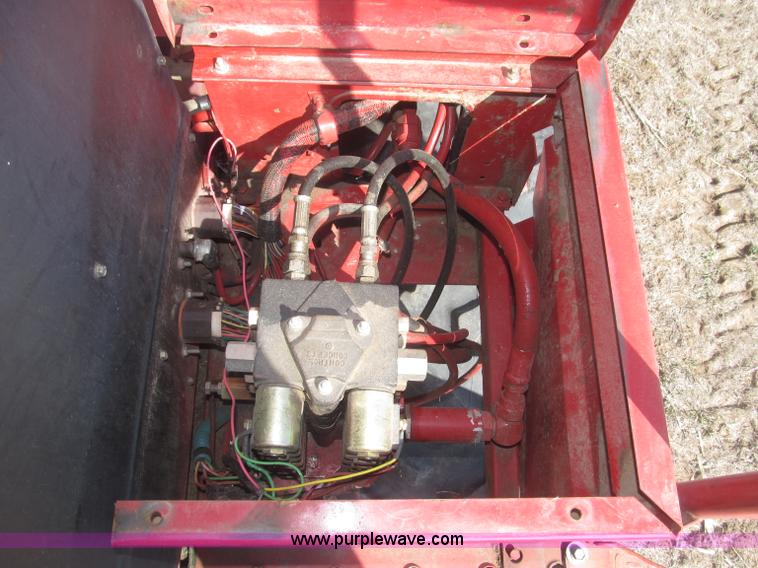 image for item B5438 1992 Case IH 1680 Axial-Flow combine