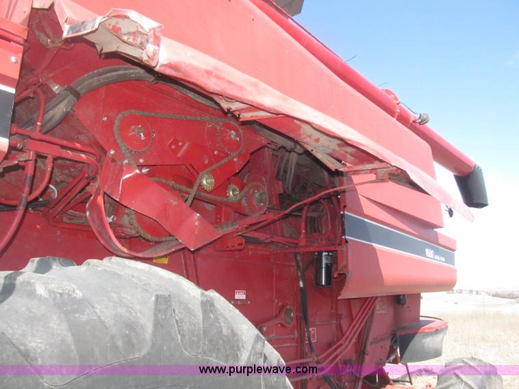 image for item B5438 1992 Case IH 1680 Axial-Flow combine