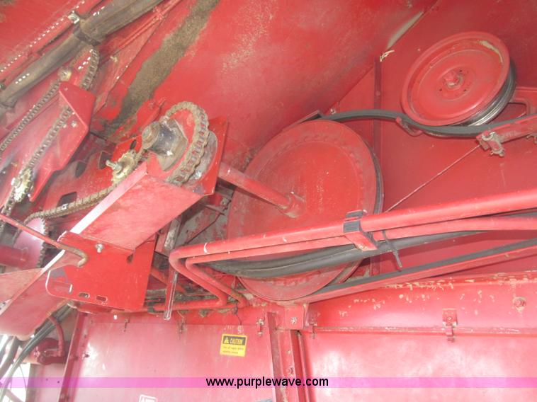 image for item B5438 1992 Case IH 1680 Axial-Flow combine