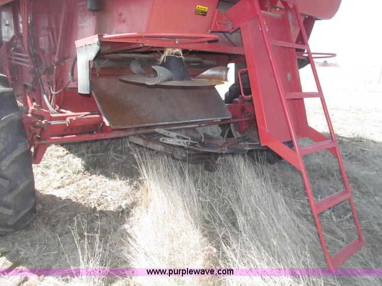 image for item B5438 1992 Case IH 1680 Axial-Flow combine