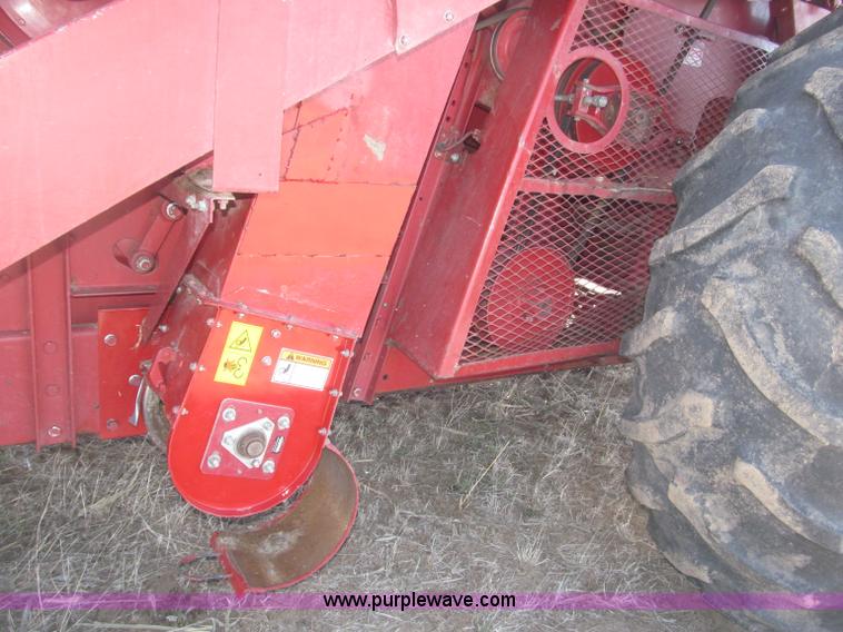 image for item B5438 1992 Case IH 1680 Axial-Flow combine