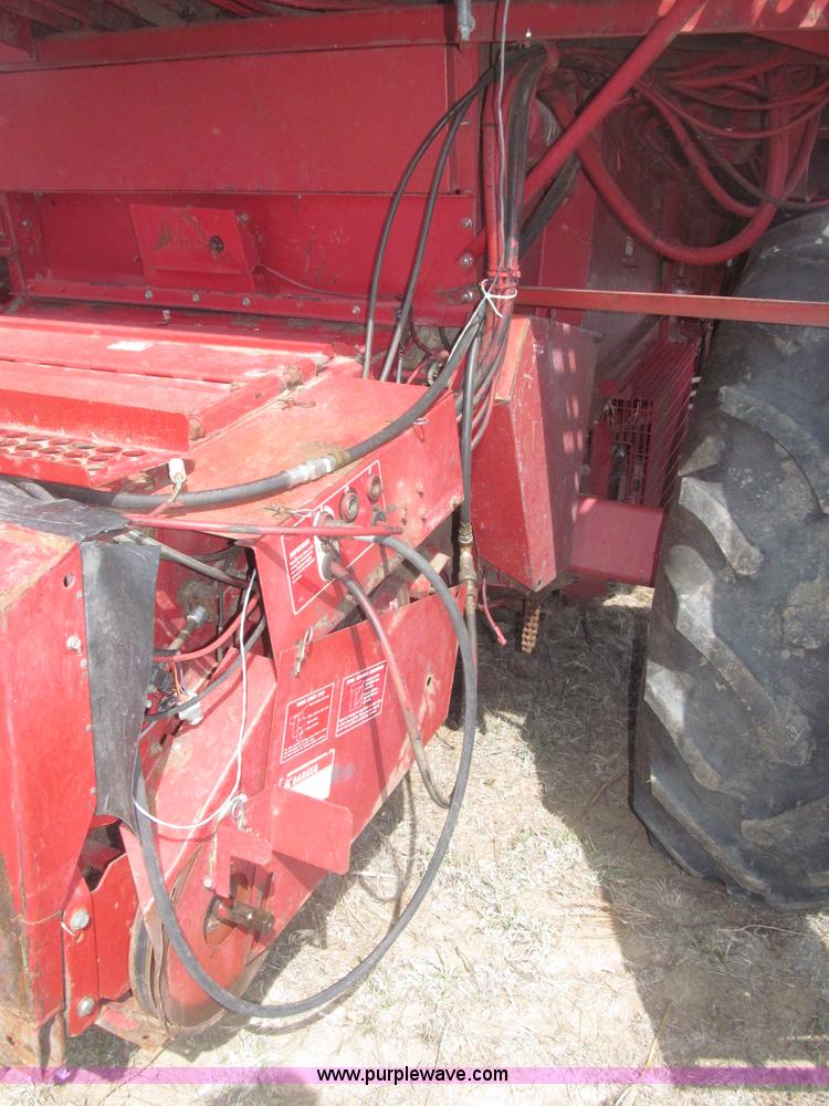 image for item B5438 1992 Case IH 1680 Axial-Flow combine