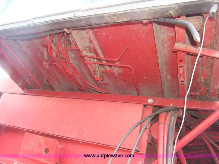 image for item B5438 1992 Case IH 1680 Axial-Flow combine