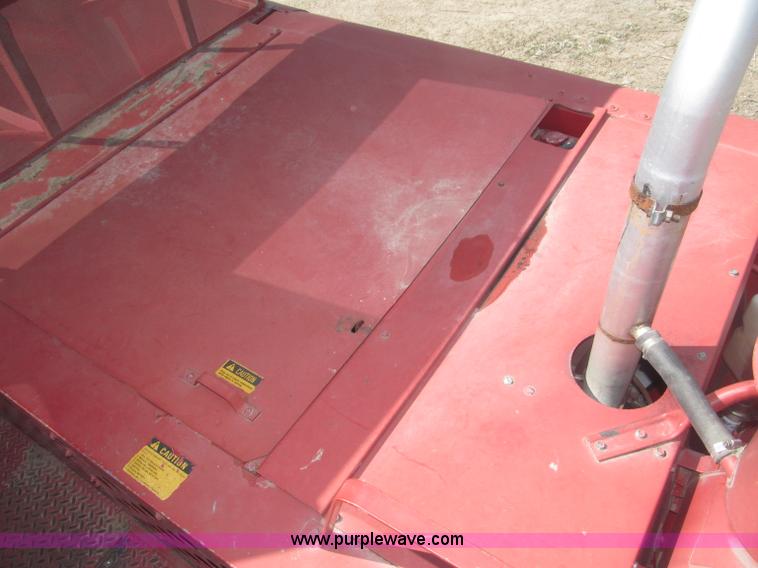 image for item B5438 1992 Case IH 1680 Axial-Flow combine