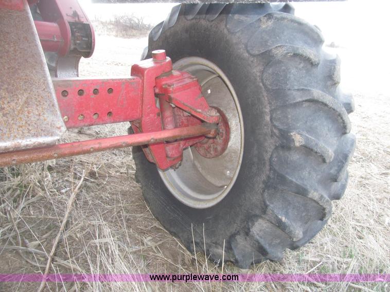 image for item B5438 1992 Case IH 1680 Axial-Flow combine