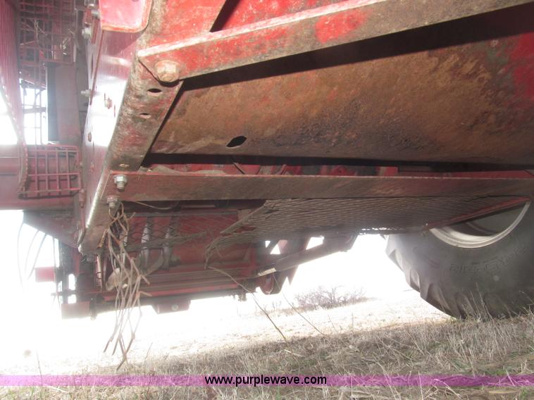 image for item B5438 1992 Case IH 1680 Axial-Flow combine